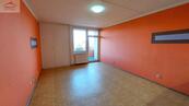 Pronájem bytu 1+kk s lodžií, Valašské Meziříčí, ul. Luční, cena 12000 CZK / objekt / měsíc, nabízí