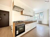 Pronájem, byt 3+1+L, 63 m2, Chomutov, ul. Bezručova, cena 16000 CZK / objekt / měsíc, nabízí