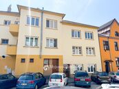 Prodej byty 3+1, užitná plocha 94 m2 - ulice Bezručova, Znojmo, cena 3399000 CZK / objekt, nabízí 