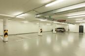 Pronájem garážového stání, 3,5 m2, Praha 5, cena 2500 CZK / objekt / měsíc, nabízí