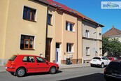 Pronájem bytu 2+kk s terasou na Doubravce., cena 9100 CZK / objekt / měsíc, nabízí 