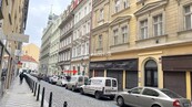 Nabídzíme k pronájmu kancelář 34 m2 v centru Prahy 1, ul. Benediktská, cena 14000 CZK / objekt / měsíc, nabízí Reality PROSTOR s.r.o