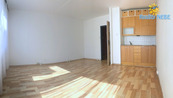 Podnájem bytu 1+kk 30m2 Pivcova Praha Barrandov, cena 13000 CZK / objekt / měsíc, nabízí 