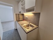 Pronájem bytu 1+1 v ulici A.Sochora v Teplicích (1205), cena 9000 CZK / objekt / měsíc, nabízí