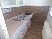 Pronájem bytu 1+kk v ulici Moskevská v Mostě, bl. 409, cena 5900 CZK / objekt / měsíc, nabízí