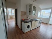 Prodej bytu 3+1 v ulici U Věžových domů, bl. 375, cena 1890000 CZK / objekt, nabízí