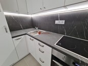 Pronájem bytu 2+1 v ulici A.Sochora v Teplicích (1402), cena 10900 CZK / objekt / měsíc, nabízí