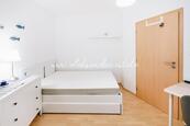 Pronájem bytu 2+kk, 38 m2 - Praha 8 - Troja, cena 20000 CZK / objekt / měsíc, nabízí 