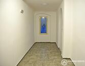 Cihlový byt v historickém domě v 1. N. P., 2+kk,, 59,14 m2, po rekonstrukci na čáslavském náměstí. , cena 12000 CZK / objekt / měsíc, nabízí 