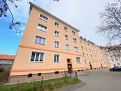 Byt 2+1, 54 m2, OV, 4.p, cihla, cena 3900000 CZK / objekt, nabízí
