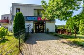 Komerční prostry a vícegenerační byt. dům 4+kk, 1+kk, vše na pozemku 554 m2., cena 14490000 CZK / objekt, nabízí