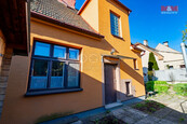 Prodej rodinného domu v Náměšti nad Oslavou, ul. Na Vyhlídce, cena 5685000 CZK / objekt, nabízí 