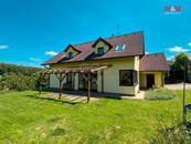 Prodej rodinného domu, 240 m2, obec Mořina, Střední Čechy, cena 18970000 CZK / objekt, nabízí 