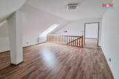 Pronájem bytu 3+1, 79 m2, Karlovy Vary, ul. Sokolovská, cena 13000 CZK / objekt / měsíc, nabízí 
