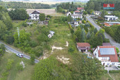 Prodej pozemku k bydlení, 810 m2, Týnec nad Labem - Lžovice, cena 1995000 CZK / objekt, nabízí 