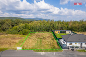 Prodej pozemku k bydlení 1021 m2, s projektem, Březenec