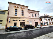 Pronájem obchod a služby, 230 m2, Louny, ul. Mírové náměstí, cena 19000 CZK / objekt / měsíc, nabízí 