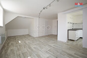 Pronájem bytu 1+1, 40 m2, Karlovy Vary, ul. Nerudova, cena 8800 CZK / objekt / měsíc, nabízí 