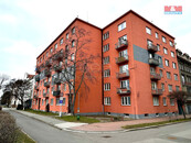 Pronájem bytu 2+1, 54 m2, Pardubice, ul. Hlaváčova, cena 14000 CZK / objekt / měsíc, nabízí 