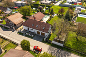 Prodej rodinného domu v Mikulovicích, ul. Dlouhá, cena 15400000 CZK / objekt, nabízí