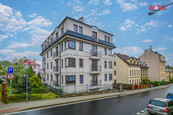 Prodej bytového domu, 895 m2, Karlovy Vary, ul. Rumunská, cena 104500000 CZK / objekt, nabízí
