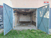 Pronájem garáže, 18 m2, Ostrava, ul. V Zahradách, cena 2000 CZK / objekt / měsíc, nabízí