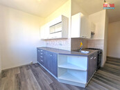 Pronájem bytu 3+1, 68 m2, Bruntál, ul. Dolní, cena 12500 CZK / objekt / měsíc, nabízí