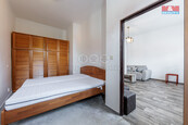 Pronájem bytu 2+1, 48 m2, Cheb, ul. Trčky z Lípy, cena 12000 CZK / objekt / měsíc, nabízí