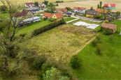 Prodej pozemku k bydlení, 1104 m2, Zálezlice, cena 2690000 CZK / objekt, nabízí