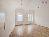 Pronájem bytu 1+1, 43 m2, Studeněves, okr. Kladno, cena 12000 CZK / objekt / měsíc, nabízí
