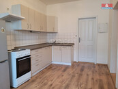 Pronájem bytu 4+kk, 70 m2, Kolín, ul. Husova, cena 16000 CZK / objekt / měsíc, nabízí