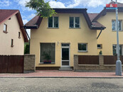 Pronájem kancelářského prostoru, 35 m2, Velké Popovice, cena 15000 CZK / objekt / měsíc, nabízí