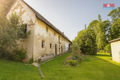 Prodej zemědělské stavby s pozemkem 5600 m2, Klokočov, cena 2350000 CZK / objekt, nabízí