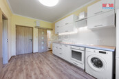 Prodej bytu 2+KK v Karlových Varech, 35 m2, Bohatice, cena 2395000 CZK / objekt, nabízí