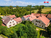 Prodej chalupy s garáží, 484 m2, Pekla-Cerekvice nad Loučnou, cena 1700000 CZK / objekt, nabízí