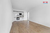 Pronájem bytu 2+kk, 45 m2, Plzeň, ul. Safírová, cena 18000 CZK / objekt / měsíc, nabízí