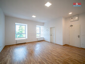 Prodej bytu 2+kk, 49 m2, Zlín, ul. Lorencova, cena 5200000 CZK / objekt, nabízí