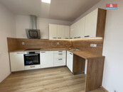 Pronájem bytu 1+1, 37 m2, Ostrava, ul. Josefa Brabce, cena 11300 CZK / objekt / měsíc, nabízí M&M reality holding a.s.