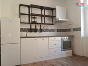 Pronájem bytu 1+1, 32 m2, Děčín, ul. Jungmannova, cena 12000 CZK / objekt / měsíc, nabízí