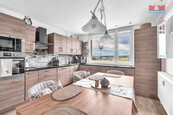 Prodej bytu 3+1, 87 m2, Jičín, ul. Na jihu, cena 6200000 CZK / objekt, nabízí
