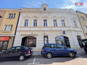 Pronájem obchodních prostor, 35 m2, Kladno, ul. Váňova, cena 8000 CZK / objekt / měsíc, nabízí