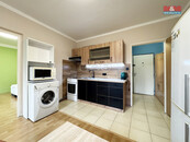 Pronájem bytu 1+1, 36 m2, Karlovy Vary, ul. Čankovská, cena 9800 CZK / objekt / měsíc, nabízí