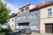Pronájem bytu 3+1, 70 m2, Proseč, ul. náměstí Dr. Tošovského, cena 12000 CZK / objekt / měsíc, nabízí