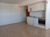 Pronájem bytu 2+kk, 42 m2, Benešov, ul. Pražská, cena 12300 CZK / objekt / měsíc, nabízí