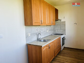 Pronájem bytu 3+1, 72 m2, Krnov, ul. SPC H, cena 13500 CZK / objekt / měsíc, nabízí