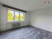 Pronájem bytu 1+1, 39 m2, Kopřivnice, ul. Francouzská, cena 11900 CZK / objekt / měsíc, nabízí