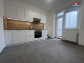 Pronájem bytu 3+1, 97 m2, Písek, ul. Jungmannova, cena 14500 CZK / objekt / měsíc, nabízí