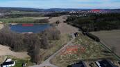 Stavební pozemek 1162 m2, okamžitá výstavba /el, voda, kanalizace/ 2 km od Příbrami-Vysoká Pec, cena 3400 CZK / m2, nabízí