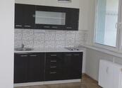 Pronájem bytu 1+1 s balkonem, ulice Brněnská, cena 7500 CZK / objekt / měsíc, nabízí