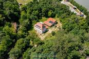 Prodej rodinného domu, 3 apartmány, 1 byt, zahrada, k.ú. Jaroslavice u Znojma, cena 5900000 CZK / objekt, nabízí